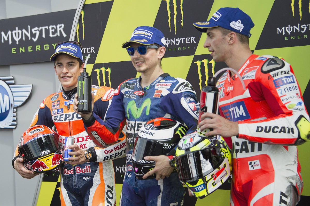 Motociclismo: Lorenzo y Márquez ponen la magia en casa de Rossi Motociclismo: Lorenzo y Márquez ponen la magia en casa de Rossi