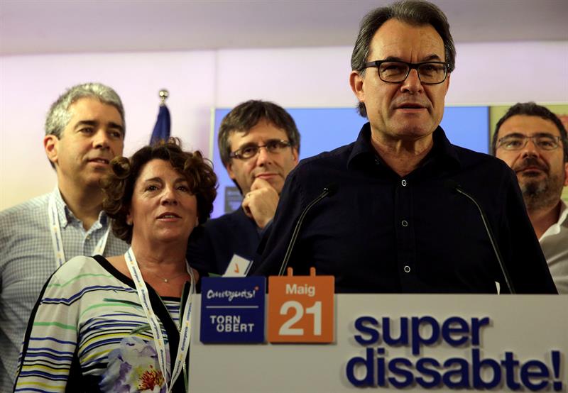 Artur Mas recalca que "no se entierra lo bueno" de la "historia de éxito" de CDC Artur Mas recalca que "no se entierra lo bueno" de la "historia de éxito" de CDC