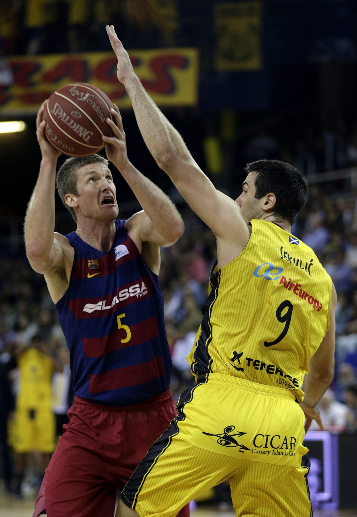 Baloncesto: El Barcelona termina primero y el Estudiantes desciende Baloncesto: El Barcelona termina primero y el Estudiantes desciende