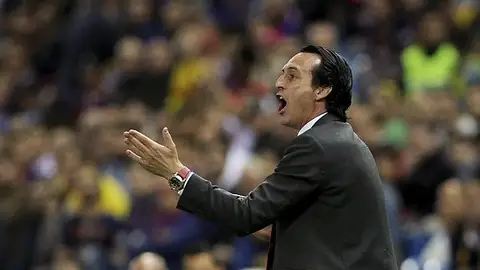 Unai Emery en la banda Unai Emery en la banda
