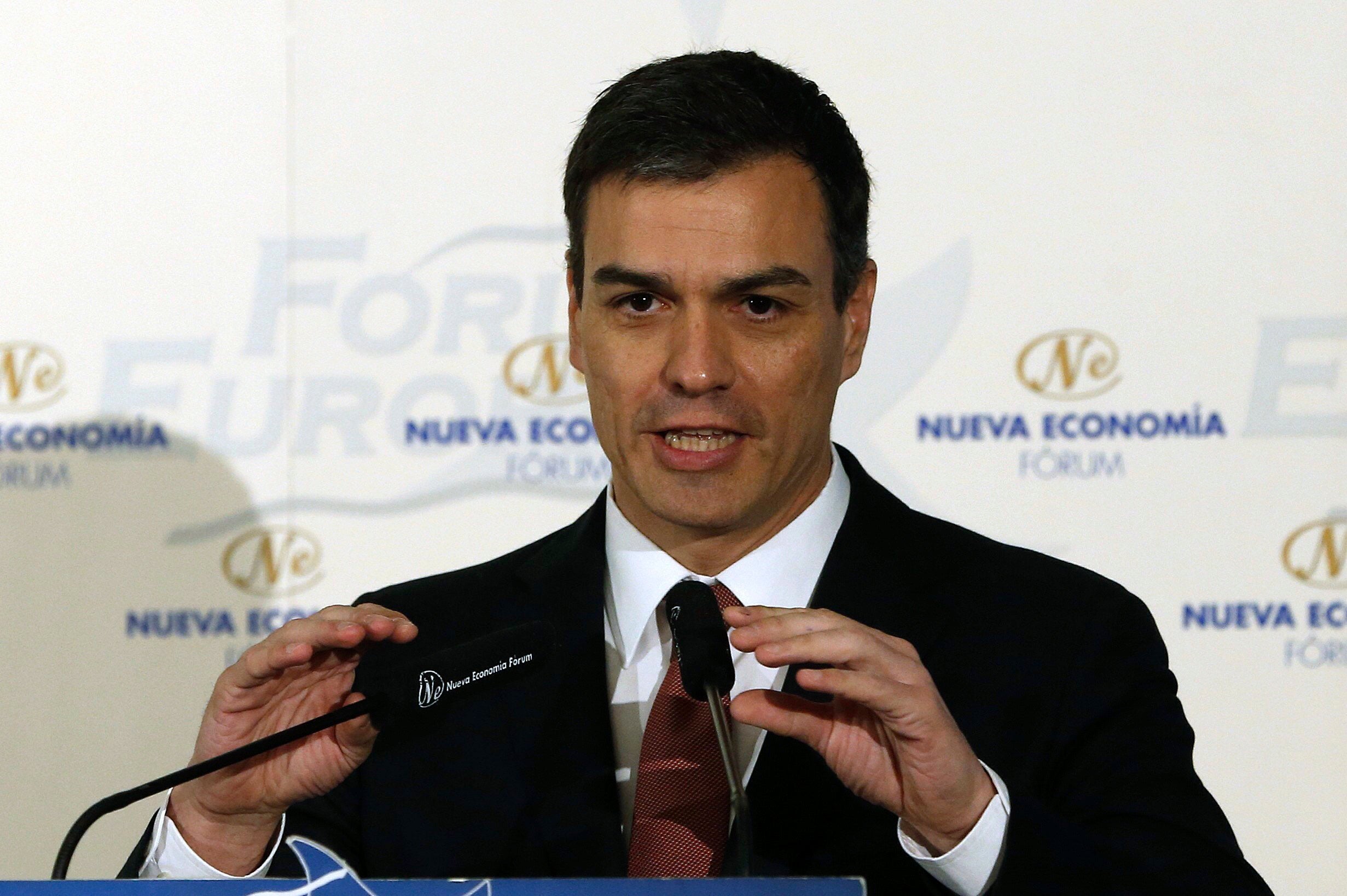 La criba mediática: "El programa del PSOE destina 1.300 millones a 217.000 empleos de transición", según 'El País' La criba mediática: "El programa del PSOE destina 1.300 millones a 217.000 empleos de transición", según 'El País'