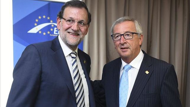 El Gobierno explica que las medidas para reducir el déficit público ya están en marcha El Gobierno explica que las medidas para reducir el déficit público ya están en marcha