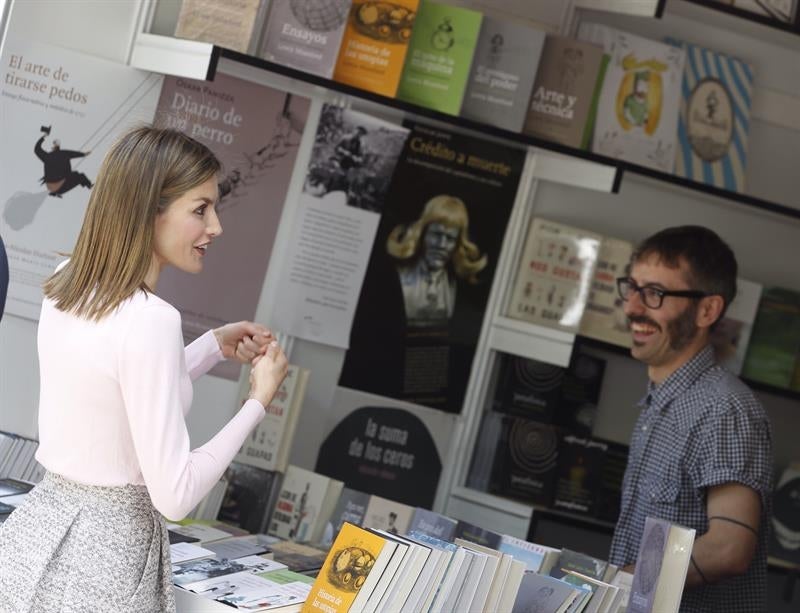 La Reina Letizia inaugura la 75 edición de la Feria del Libro de Madrid La Reina Letizia inaugura la 75 edición de la Feria del Libro de Madrid