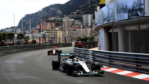 Hamilton gana el GP de M&oacute;naco