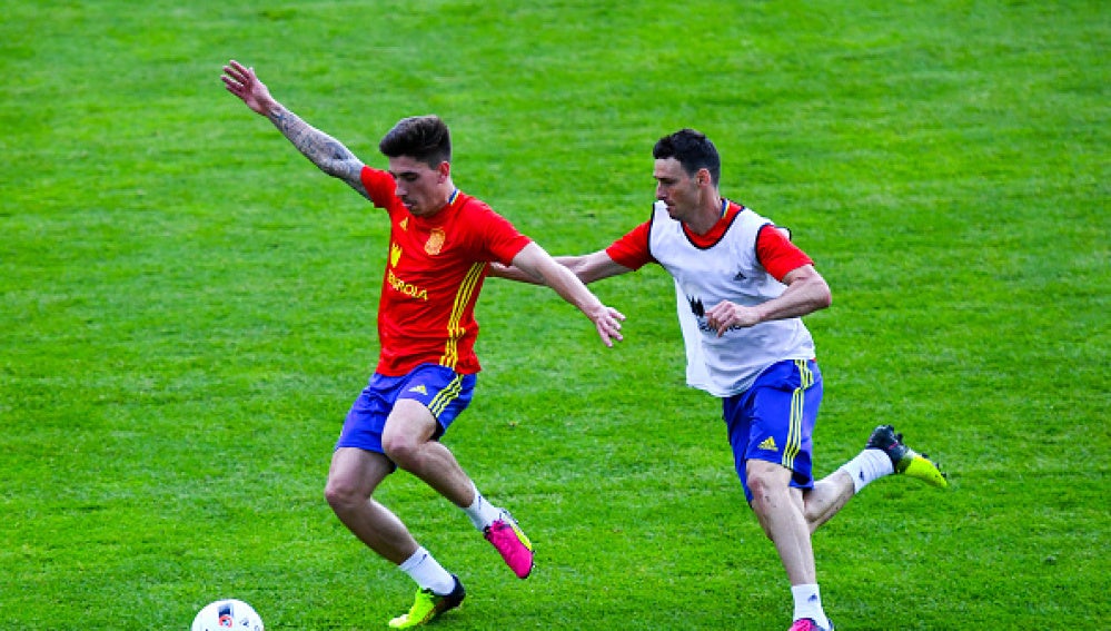 Héctor Bellerín debuta con la selección española