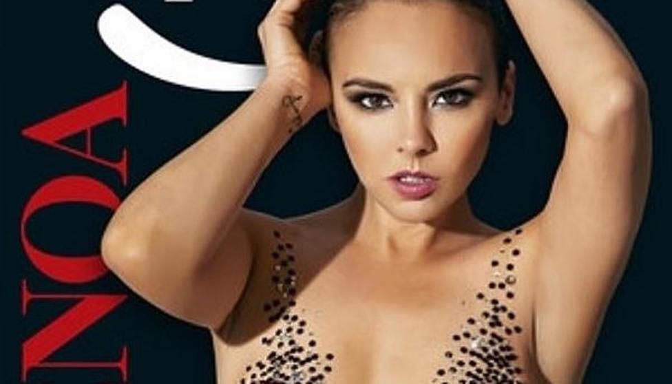 Chenoa: "Estoy muy feliz de estar a mis 40 años en el 40 aniversario de Interviú" Chenoa: "Estoy muy feliz de estar a mis 40 años en el 40 aniversario de Interviú"