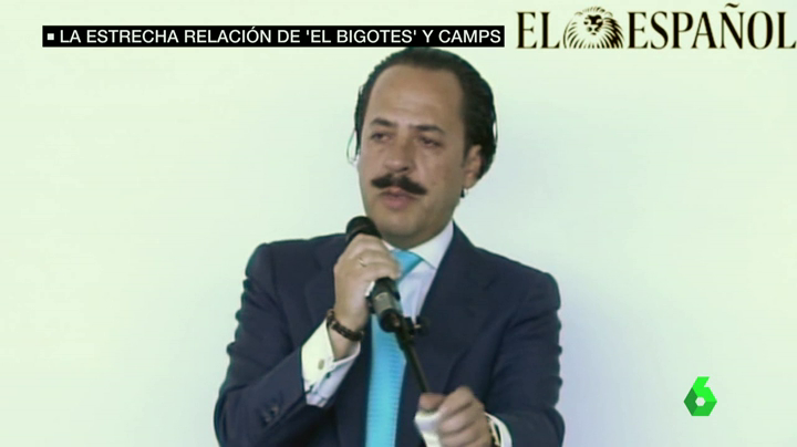 La tele con Monegal: "'El Bigotes' le dirige una oda a Camps y se funde en un abrazo con Correa" La tele con Monegal: "'El Bigotes' le dirige una oda a Camps y se funde en un abrazo con Correa"