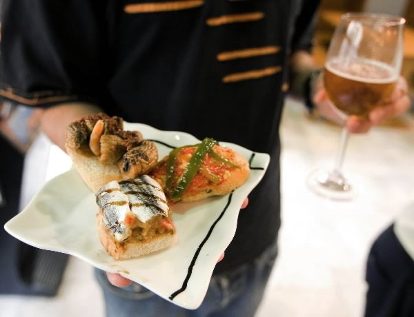 Gastronomía: La primera ruta de tapas de autor en hoteles urbanos de 4 y 5 estrellas episode artwork