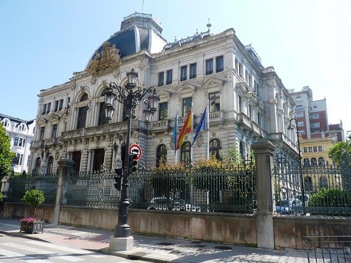 La elevada fiscalidad centra las críticas de la derecha al presupuesto del Principado La elevada fiscalidad centra las críticas de la derecha al presupuesto del Principado