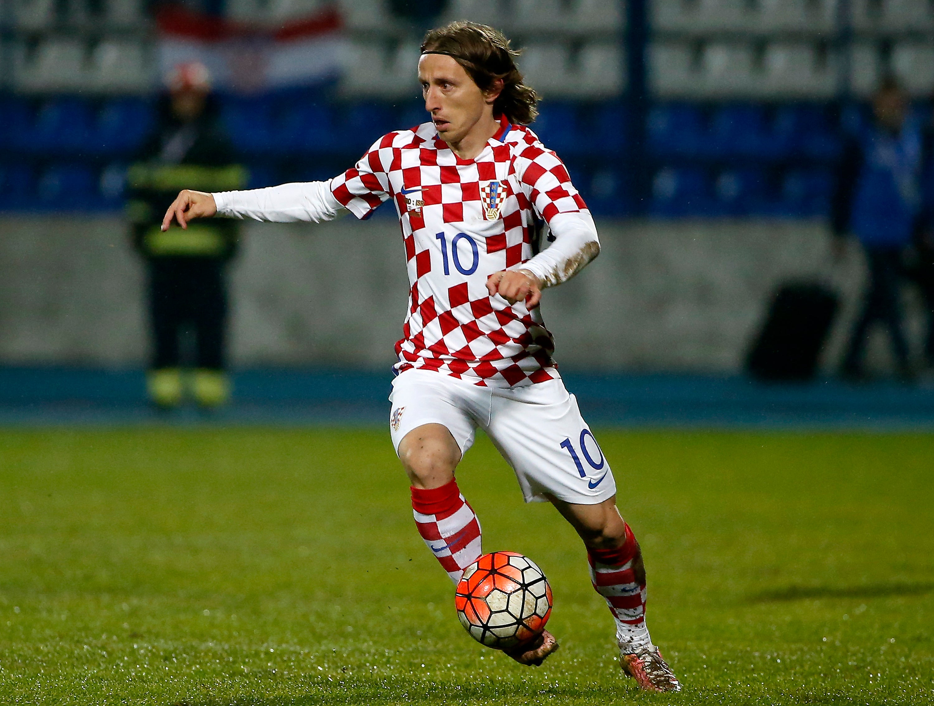 'Rajada' de Modric contra la FIFA: "Nos han despertado como en el ejército, no les importamos" 'Rajada' de Modric contra la FIFA: "Nos han despertado como en el ejército, no les importamos"