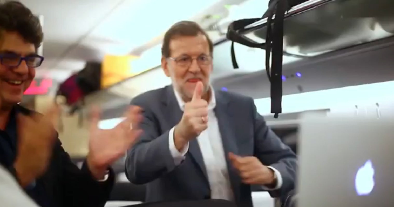 Rajoy vibra con el triunfo de Muguruza en Roland Garros: "¡Increíble!" Rajoy vibra con el triunfo de Muguruza en Roland Garros: "¡Increíble!"