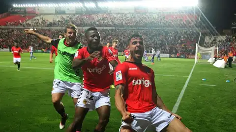 El Nàstic se jugará el ascenso a primera con Girona, Córdoba y Osasuna El Nàstic se jugará el ascenso a primera con Girona, Córdoba y Osasuna