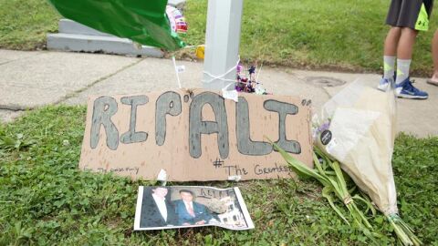 Los vecinos de Louisville rinden homenaje a Muhammad Ali