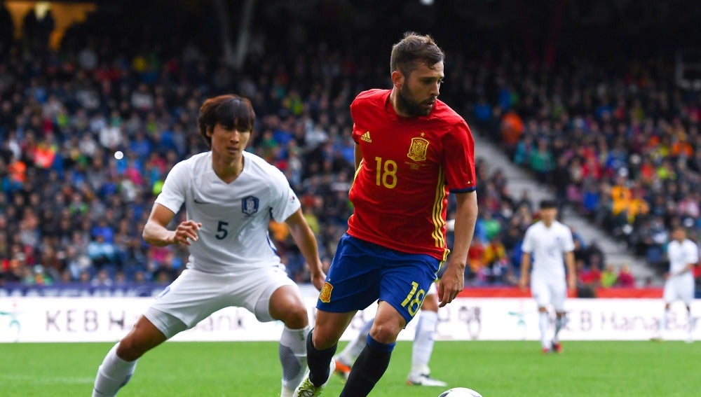 Jordi Alba en un amistoso previo a la Eurocopa de Francia contra Corea del Sur 