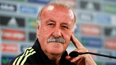 Vicente del Bosque en di&aacute;logo con la prensa deportiva