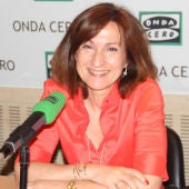 Paloma Sánchez Garnica en los estudios de Onda Cero