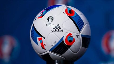El bal&oacute;n de la Eurocopa 2016
