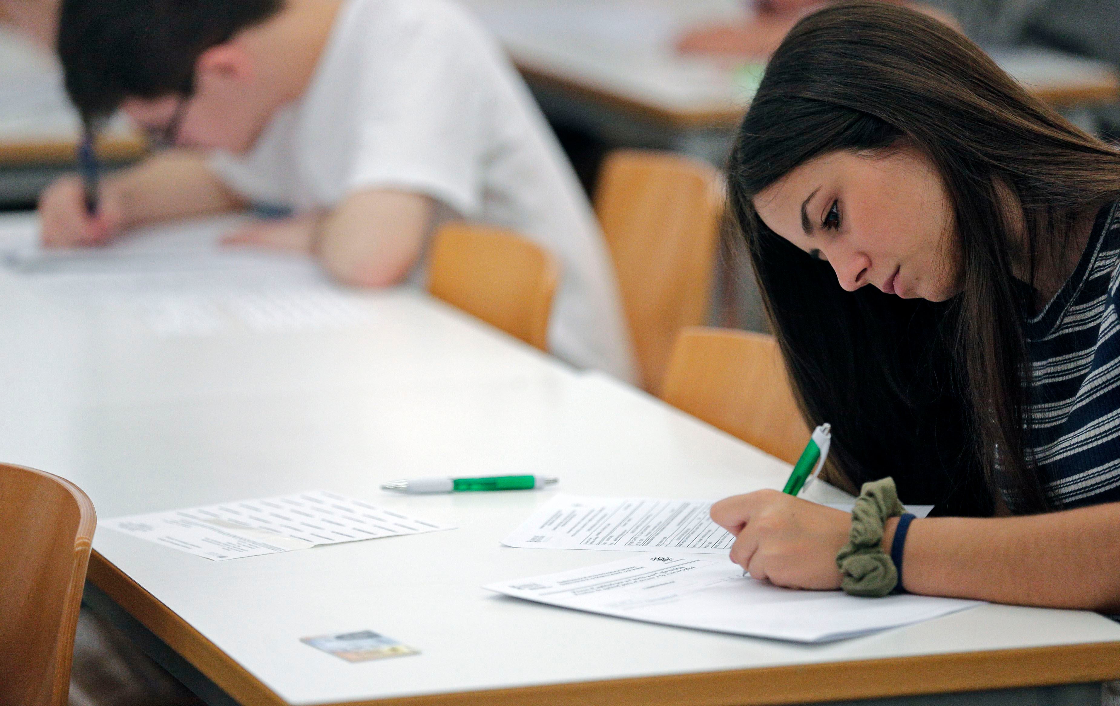 Victoria Otero: "Es un motivo de orgullo que los buenos estudiantes quieran hacer matemáticas, no que la nota de corte esté alta" Victoria Otero: "Es un motivo de orgullo que los buenos estudiantes quieran hacer matemáticas, no que la nota de corte esté alta"