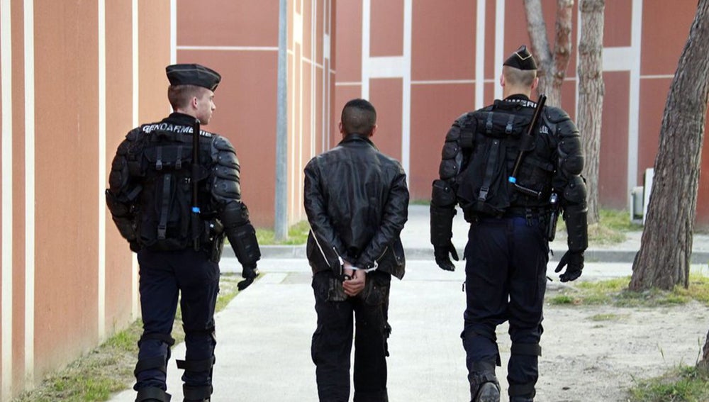 En libertad el detenido por coincidir su ADN con uno de los encontrados en el piso de Leganés del 11M En libertad el detenido por coincidir su ADN con uno de los encontrados en el piso de Leganés del 11M