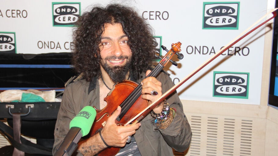 Ara Malikian en los estudios de Onda Cero