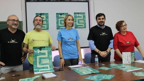 Concejala de Cultura y componentes de la Asociaci&oacute;n Mail&oacute;n.