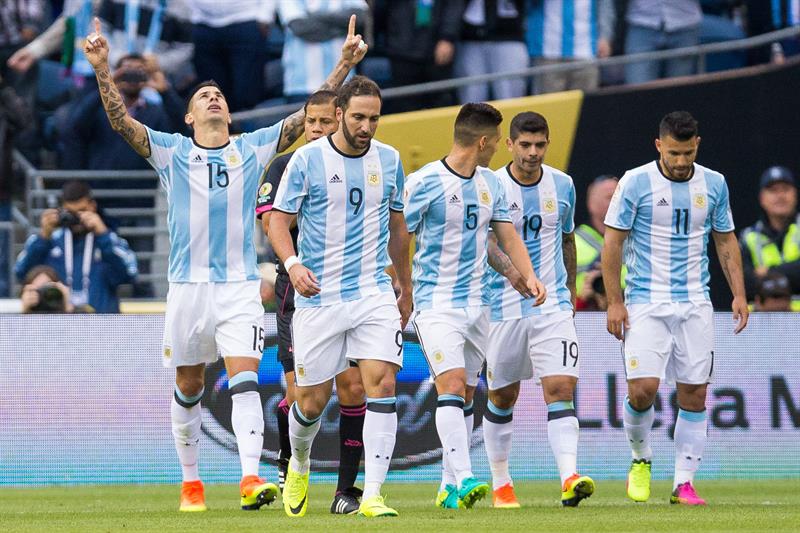 Argentina se pasea ante Bolivia y se medirá en cuartos ante Venezuela Argentina se pasea ante Bolivia y se medirá en cuartos ante Venezuela