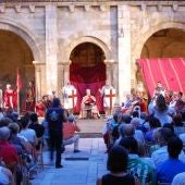 Teatralización de las Cortes de León en San Isidoro