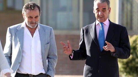 Mario Conde al salir de prisi&oacute;n