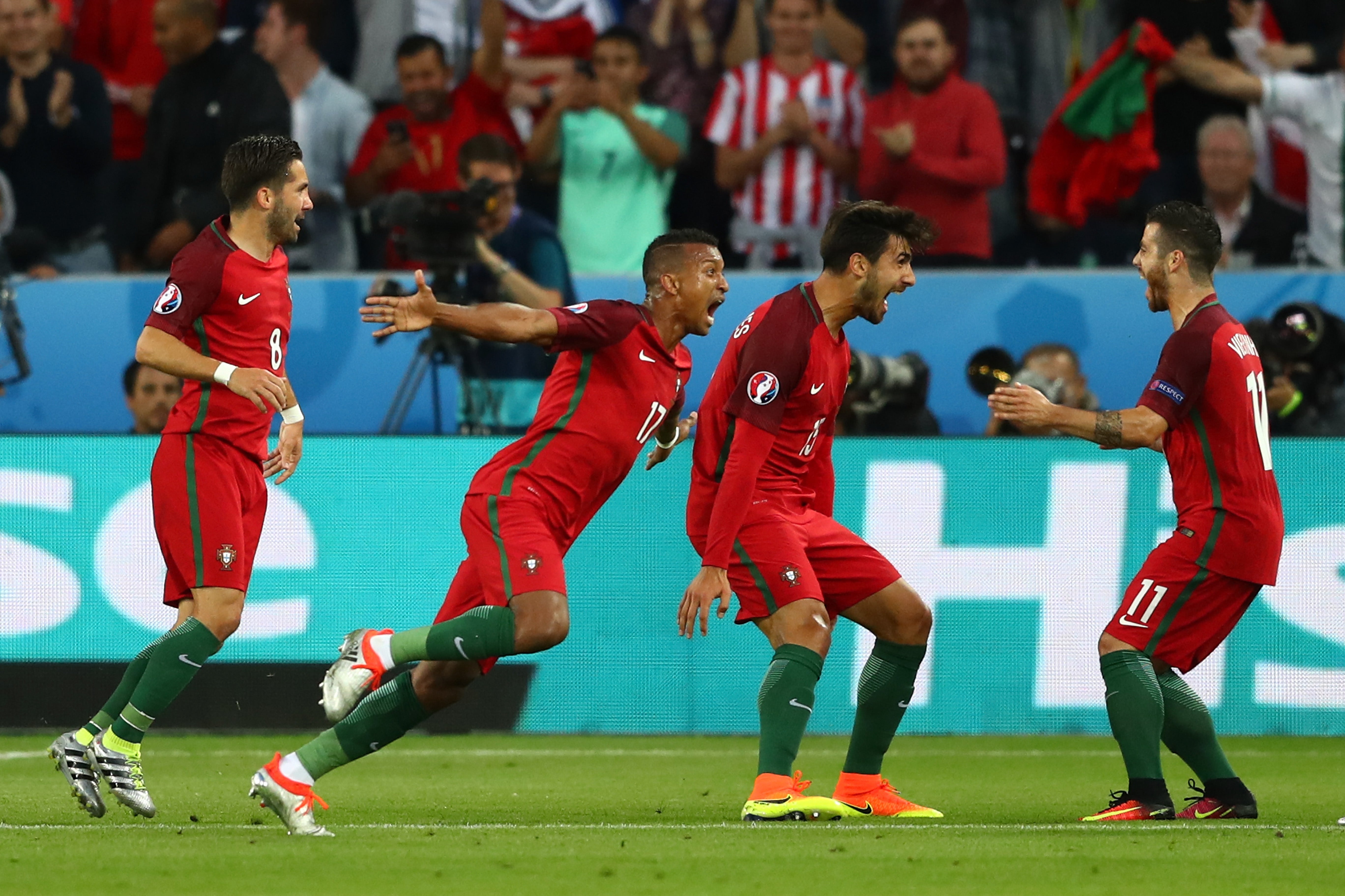 Polonia y Portugal ya preparan el partido de cuartos de final Polonia y Portugal ya preparan el partido de cuartos de final