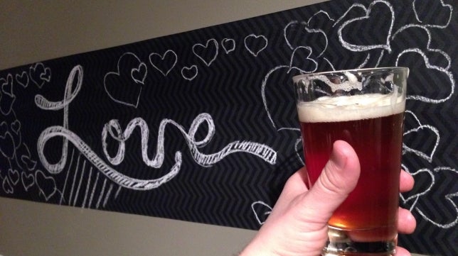 Cómo tirar la cerveza perfecta Cómo tirar la cerveza perfecta