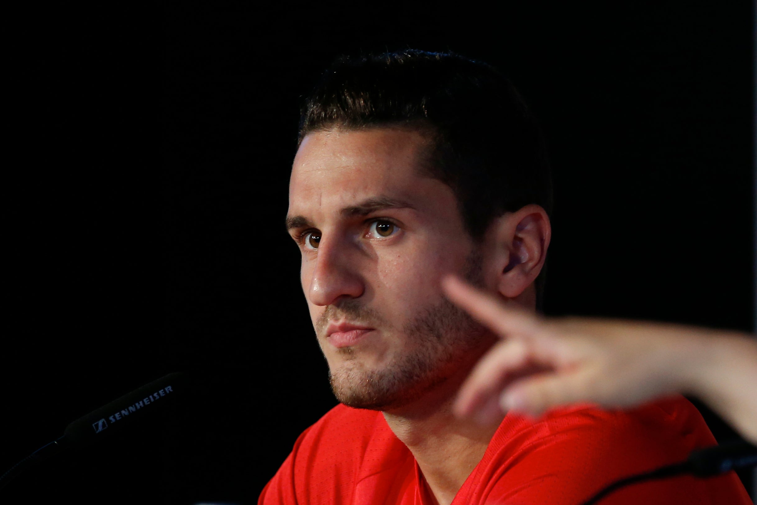 Koke: "Es difícil no jugar, pero aquí venimos a sumar" Koke: "Es difícil no jugar, pero aquí venimos a sumar"