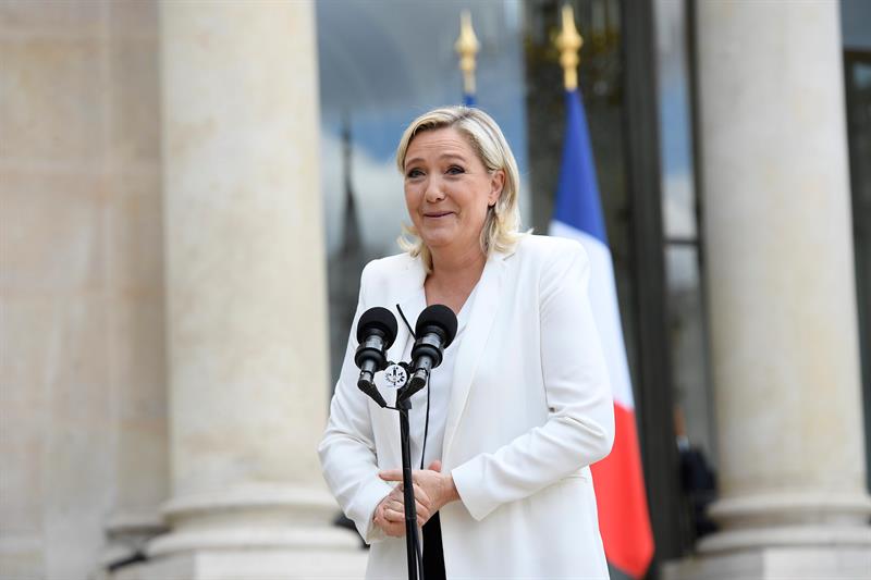 Le Pen defiende una alianza tripartia con Trump y Putin para lograr la "paz mundial" Le Pen defiende una alianza tripartia con Trump y Putin para lograr la "paz mundial"
