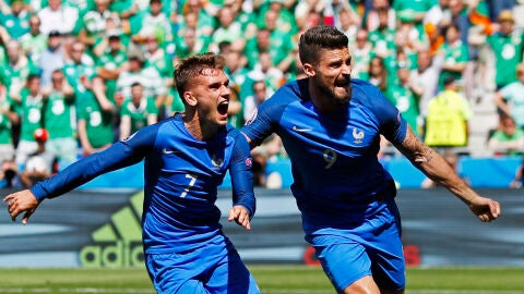 Griezmann celebra un gol ante Irlanda