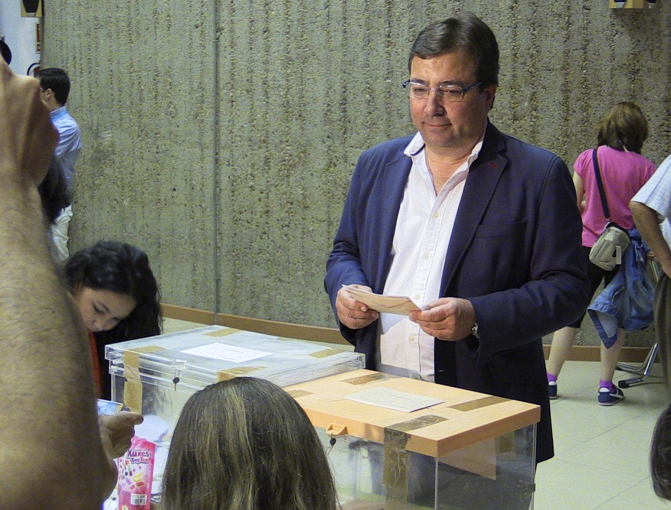 Vara vuelve a recalcular su futuro político y podría apuntar en dirección al Senado Vara vuelve a recalcular su futuro político y podría apuntar en dirección al Senado
