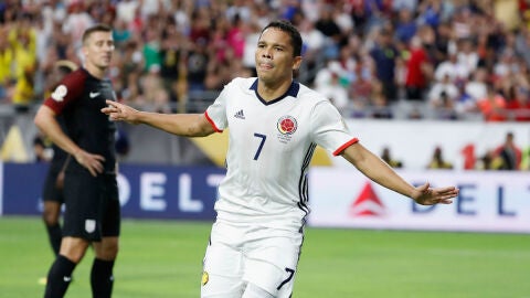 Bacca celebra un gol ante EEUU