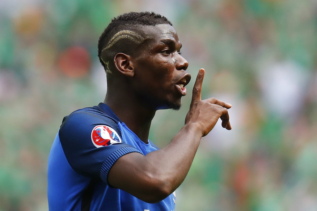 El Manchester United estudia ofrecer 117 millones de euros por Pogba El Manchester United estudia ofrecer 117 millones de euros por Pogba