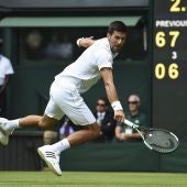 Arrollador debut de Djokovic en Wimbledon