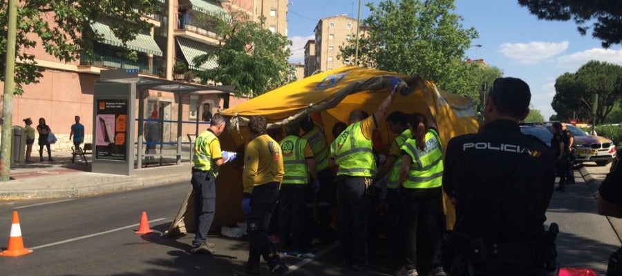 Herido muy grave un joven tras ser atropellado en Ciudad Lineal (Madrid) Herido muy grave un joven tras ser atropellado en Ciudad Lineal (Madrid)