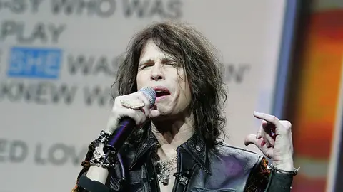 Tyler, cantante de Aerosmith Tyler, cantante de Aerosmith