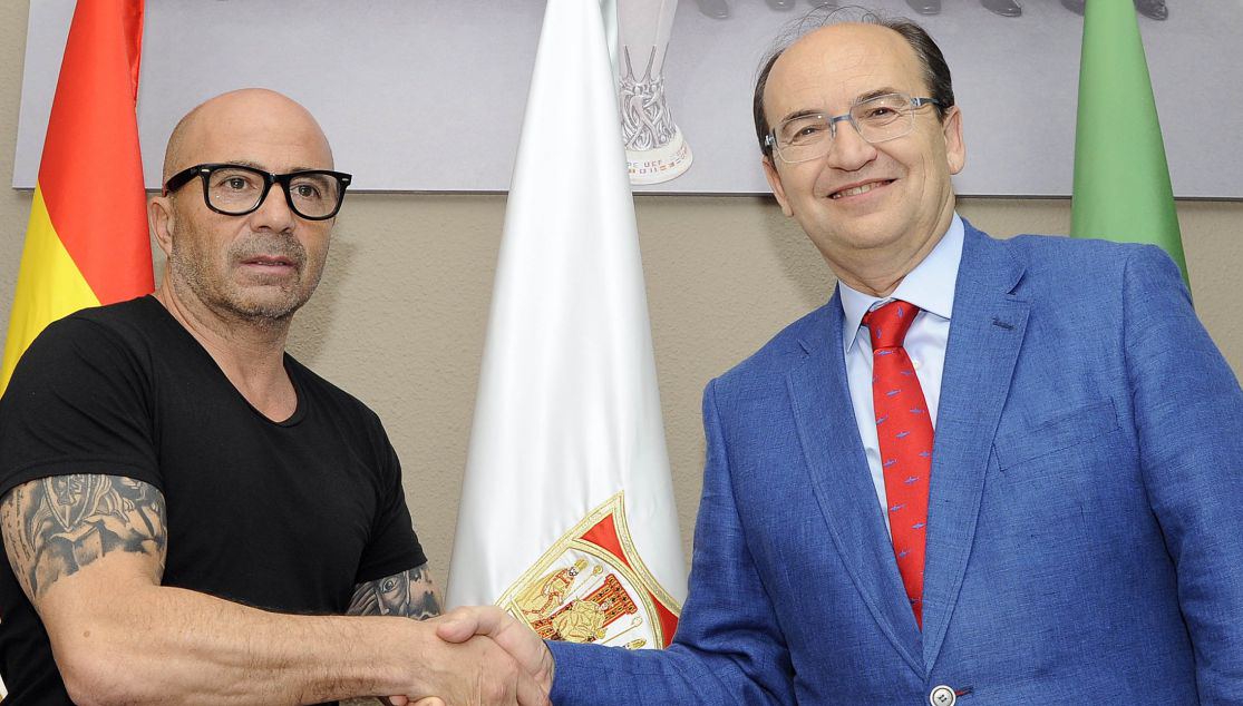 Jorge Sampaoli, nuevo entrenador del Sevilla por dos temporadas Jorge Sampaoli, nuevo entrenador del Sevilla por dos temporadas