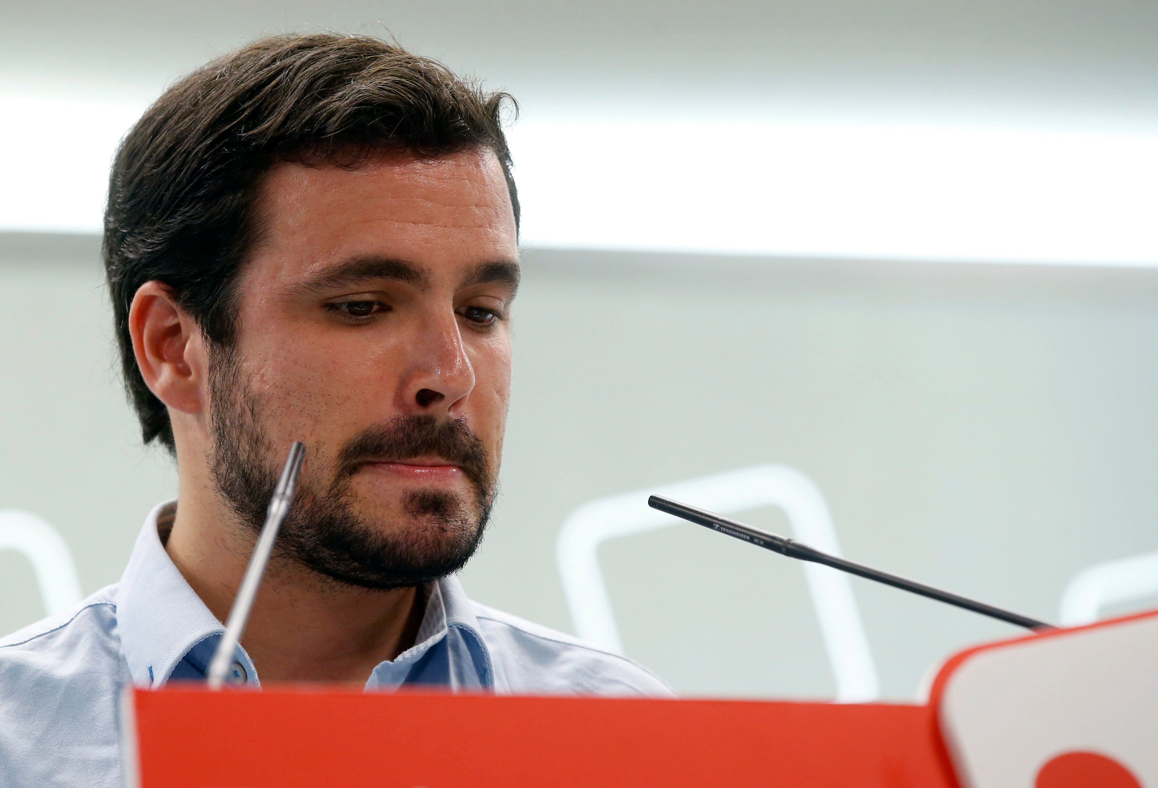 Garzón dice que Sánchez tiene "el deber" de explorar una alternativa al PP, incluso sin esperar a que Rajoy fracase Garzón dice que Sánchez tiene "el deber" de explorar una alternativa al PP, incluso sin esperar a que Rajoy fracase