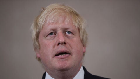 Boris Johnson en rueda de prensa