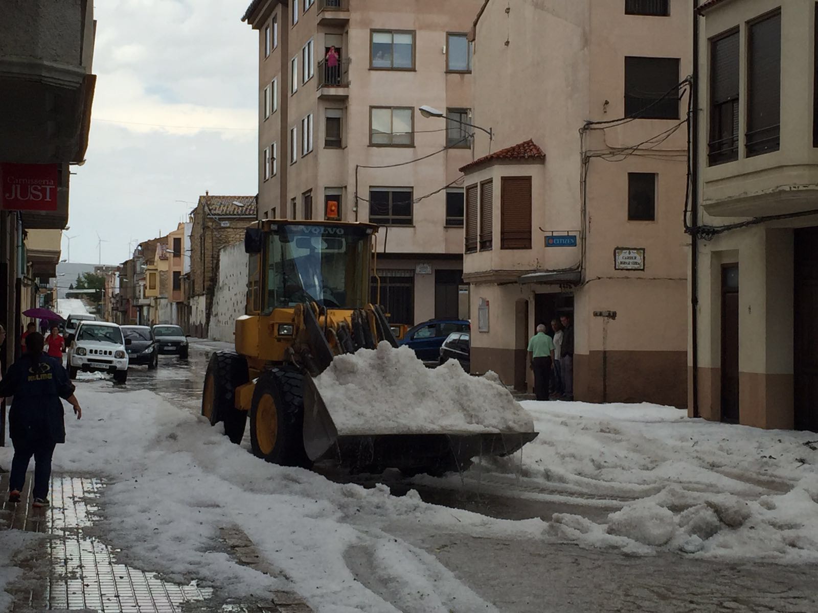 Intensa tormenta de granizo en Vilafranca Intensa tormenta de granizo en Vilafranca