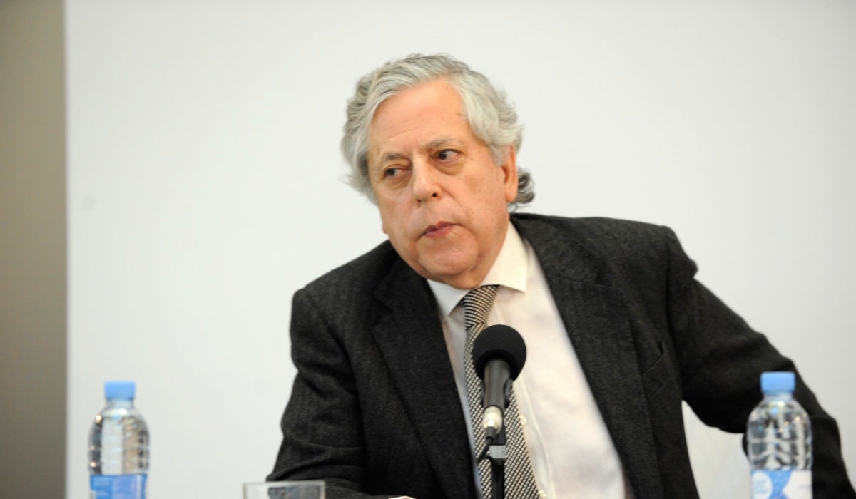 Amón indulta a Miguel Ángel Aguilar tras publicar el libro 'Qué broma es esta' Amón indulta a Miguel Ángel Aguilar tras publicar el libro 'Qué broma es esta'