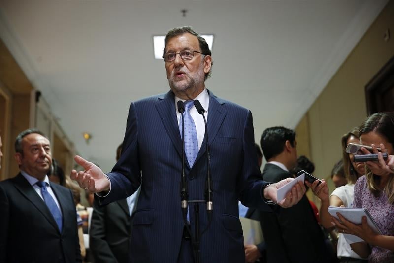 Tertulia: ¿Se debería facilitar un Gobierno del PP? Tertulia: ¿Se debería facilitar un Gobierno del PP?