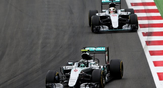Rosberg, el más rápido en los Libres 1 por delante de Hamilton; Alonso fue séptimo y Sainz, décimo Rosberg, el más rápido en los Libres 1 por delante de Hamilton; Alonso fue séptimo y Sainz, décimo
