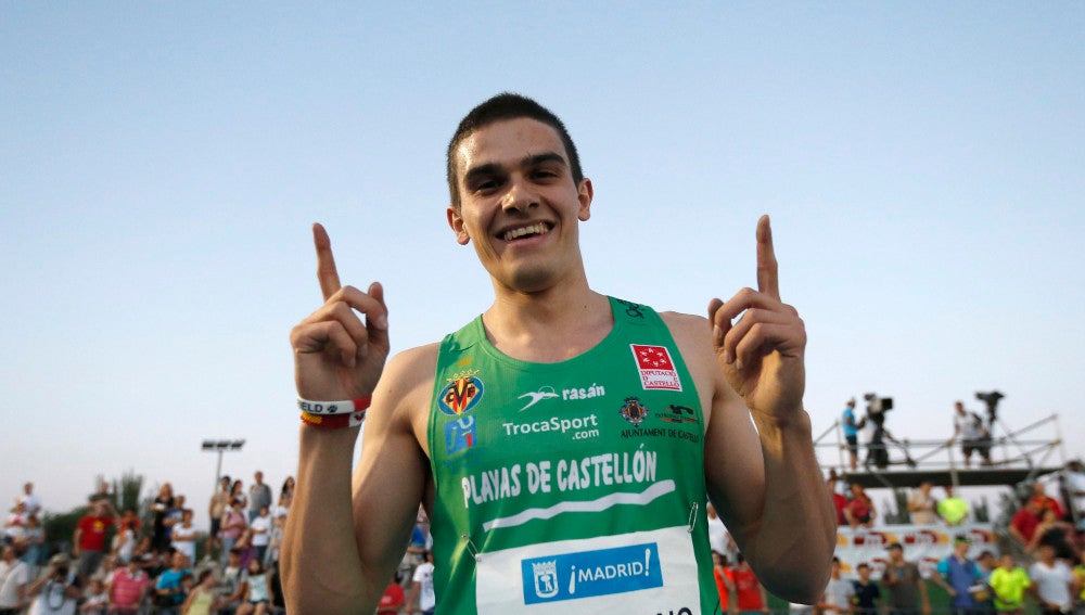 El atleta español Bruno Hortelano celebra su pase a la final de 100 metros