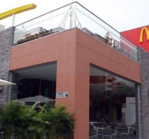 Local de McDonalds Local de McDonalds