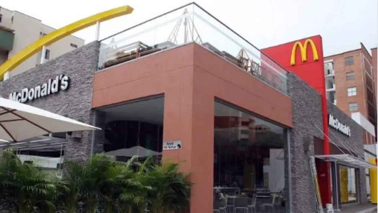 Local de McDonalds Local de McDonalds