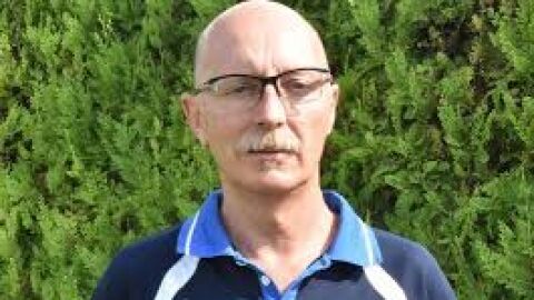 Frank Castell&oacute; ante el reto de lograr el ascenso a Segunda B